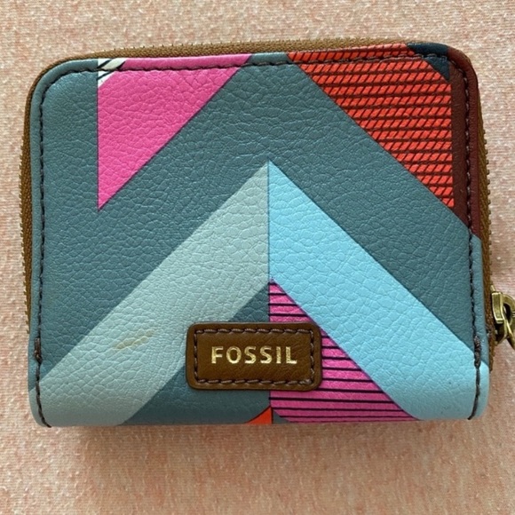 Fossil Chevron Satchel - Picture 5 of 6